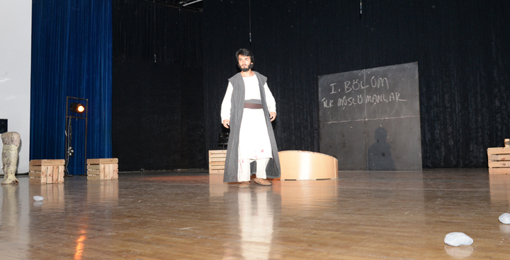 bayraktutar-toplumun-sahip-oldugu-en-buyuk-guc-gencliktir_600606677.jpg image